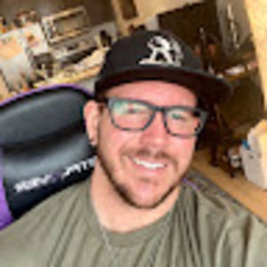 Meet your Posher, Ethan